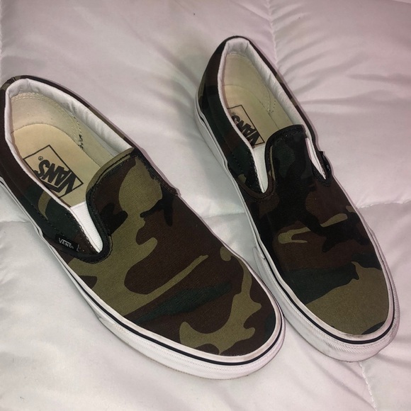camo van slip ons